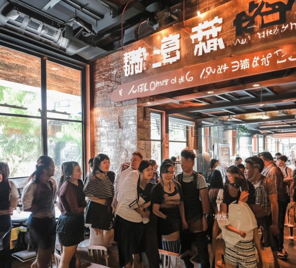 毕节餐饮酒店服务员招聘,你来体验新体验! 毕节餐饮酒店服务员招聘,你来体验新体验!